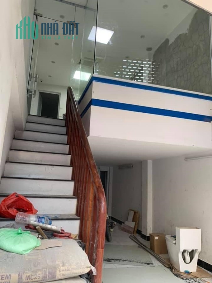 Bán Nhà Mặt Phố Thang Máy Kinh Doanh Tại Đê Tràn Khát Chân 45m Giá 11 tỷ LH 0366165587
