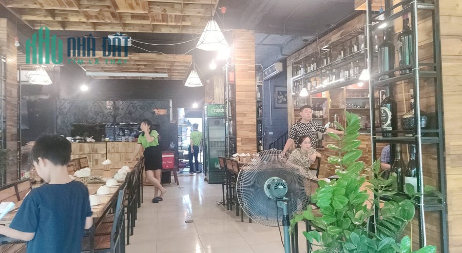 Bán nhà Mặt phố TRẦN VỸ KD dữ dội 56m2, Mt 7M, Giá 16 Tỷ.