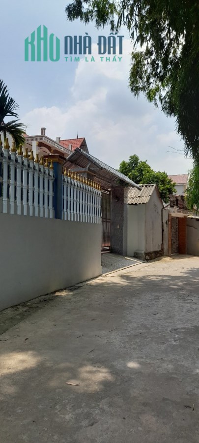 Còn 1 lô duy nhất  Thôn Gai-Xuân Hương-Lạng Giang dt:123m2 ,chỉ với giá 5,3tr/m2