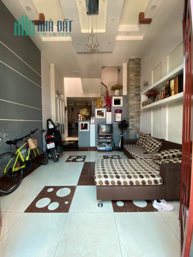 Bán nhà 119/24F diện tích 72 (4.5*16) nhỉnh 13 Tỷ OTO ngủ nhà