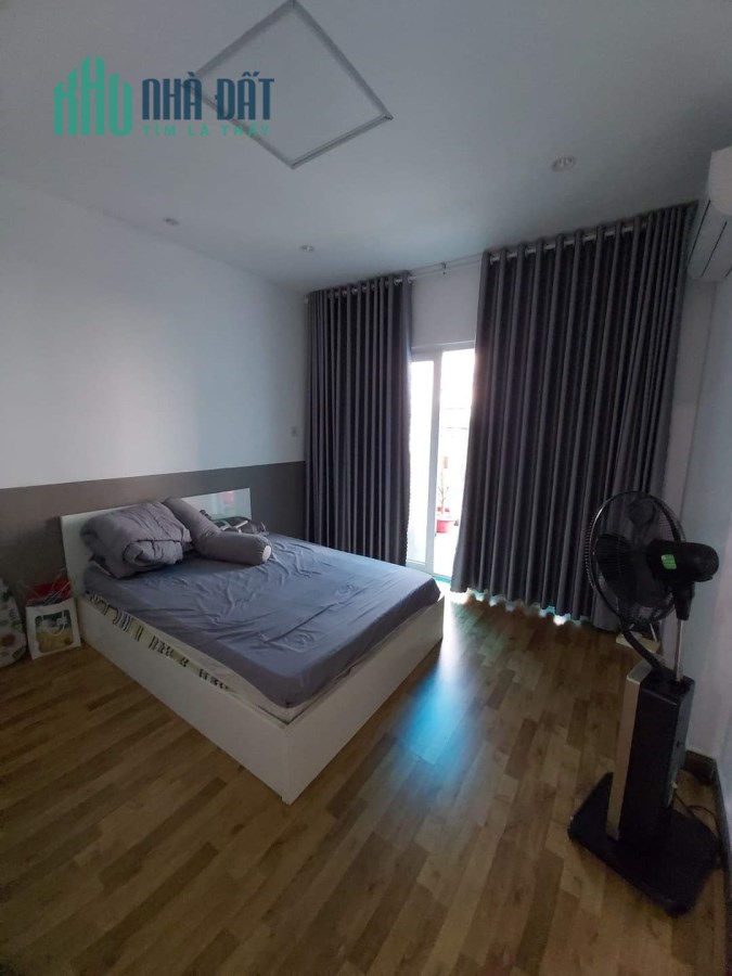 Bán Nhà Đường 8M Thông Bàu Cát, Tân Bình, 54M2, 4 Tầng Đẹp Lung Linh, Nhỉnh 10 Tỷ TL.