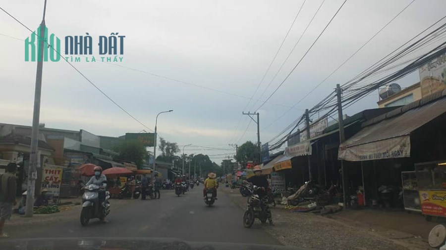 Cần bán mảnh đất 231m2 có 100m2 thổ cư sát quốc lộ 13 ngay cụm khu công nghiệp
