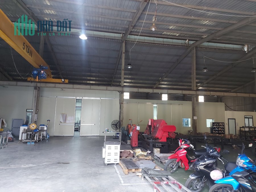 Cho thuê nhà xưởng KCN Tiên Sơn. Dt 1000m2 giá chỉ 69k/m2. LH 0988 457 392