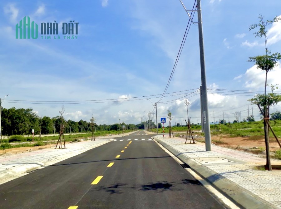 Hàng Kín ! chỉ 1 lô kề góc suất ngoại giao Mega City Kon Tum .