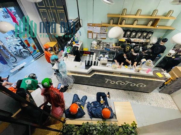 Bán nhà Mặt Phố NGHĨA TÂN  50m2 x MT 5M, Cho thuê 2000$/ tháng, Giá 16.9 Tỷ.