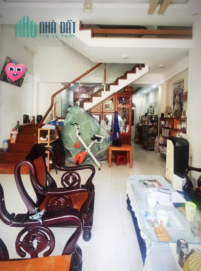 Chủ kẹt tiền mót bán nhà Duy Tân q. Hải Châu - Ô tô đổ trong nhà - Mới đẹp ở ngay - 0777568901