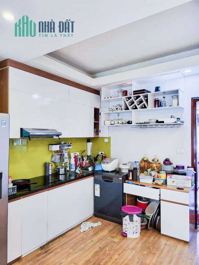 Bán nhà Ngọc Lâm, tiện ích vô vàn, ở sướng 46m, 6.5 tỷ