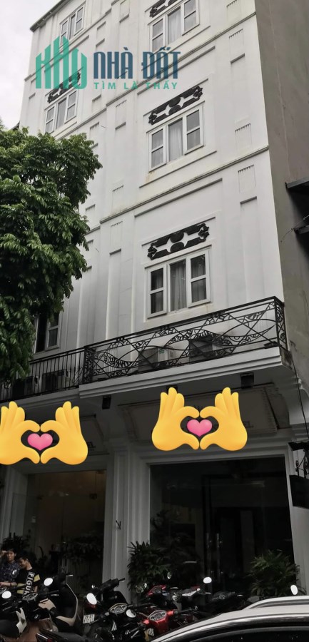 CẦN BÁN GẤP CĂN KHÁCH SẠN MẶT PHỐ CỬA ĐÔNG HOÀN KIẾM HÀ NỘI