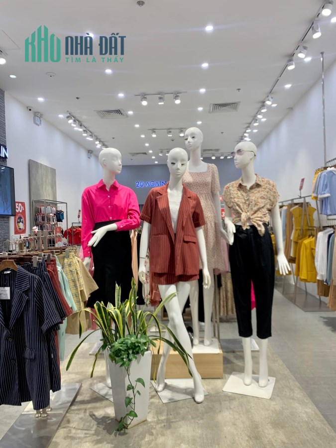 Bán Shop Thời Trang Mặt Phố XUÂN THỦY 65m2, Mt 5M, Giá 25 Tỷ.