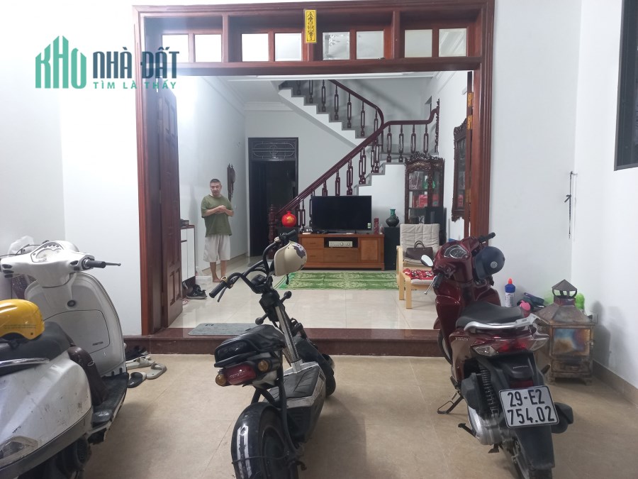 Mảnh đất vàng phố Lê Thanh Nghị 42m2*3T chỉ nhỉnh 3 tỷ siêu hiếm