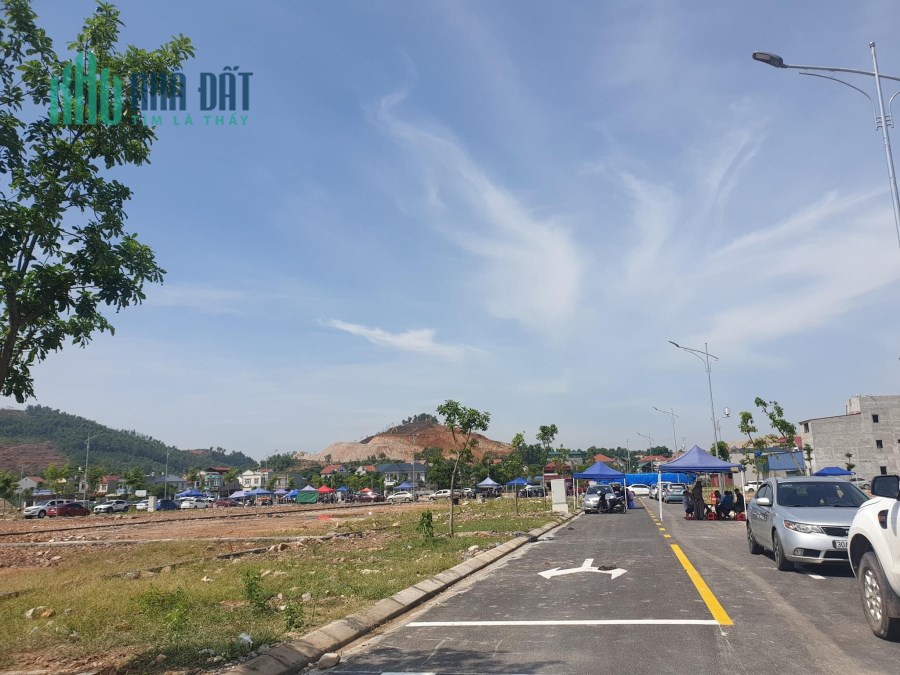 Đất đấu giá Trung Sơn, Việt Yên, Bắc Giang, Sân Golf