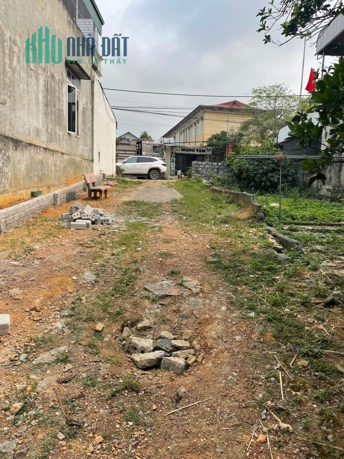 Đất trục chính Hòa Thạch thuận tiênn kinh doanh