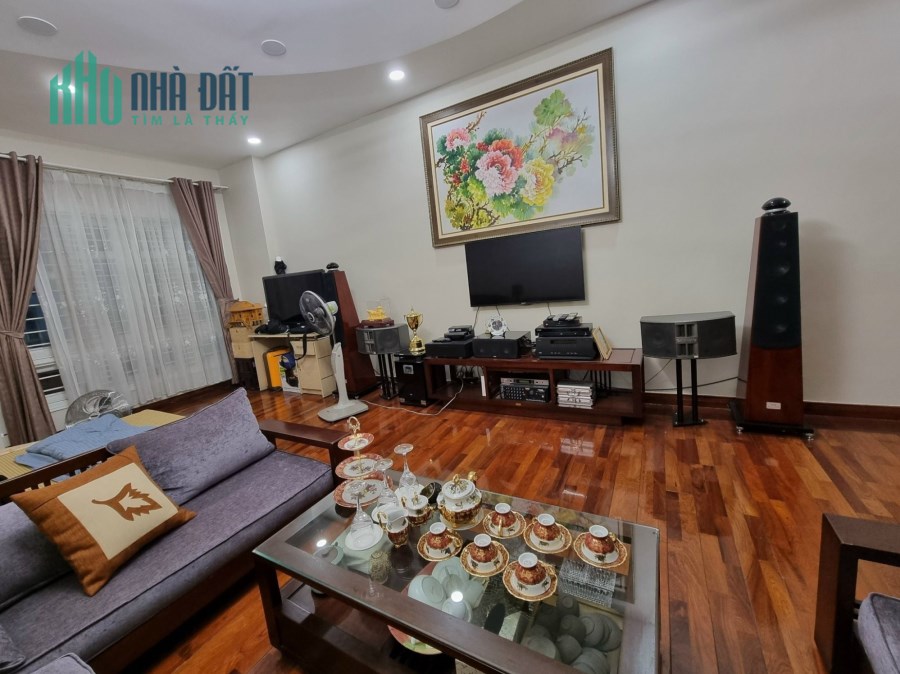 Mặt phố trung tâm Cầu Giấy phố Dương Quảng Hàm 100m2, 6 tầng, MT4.4m 23 tỷ - 0982311539
