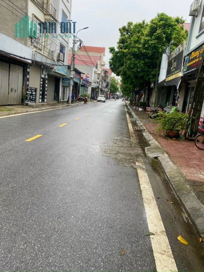 có 102  ô đất nằm tại Đầm Lính- Thượng Mỗ- Đan Phượng khu vực đắc địa, giá cực tốt