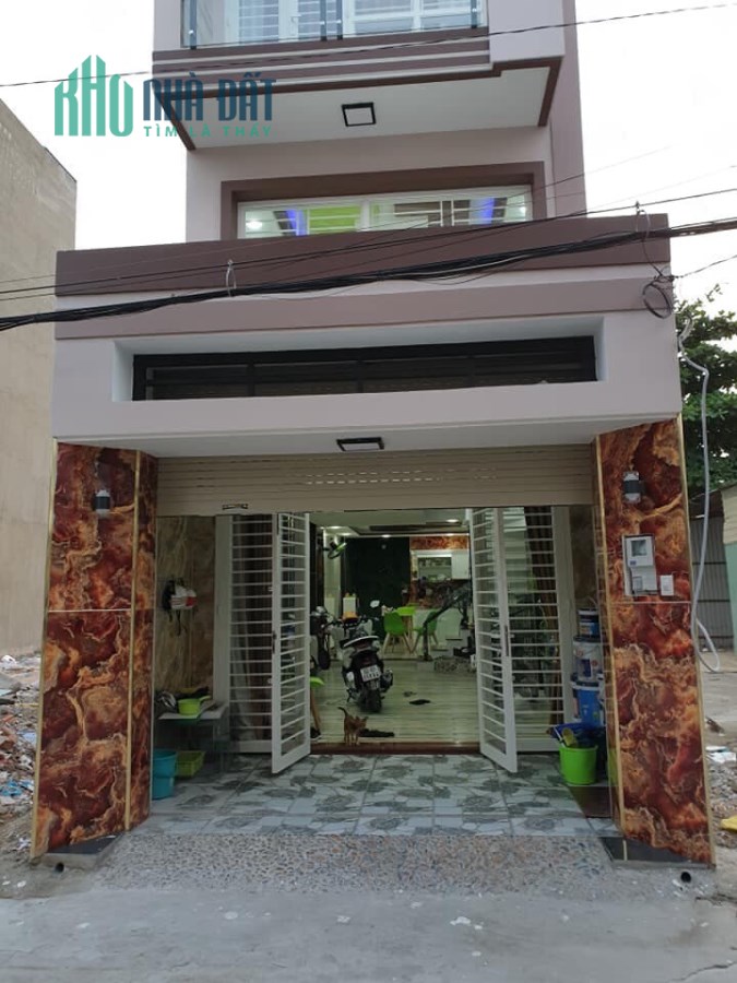 Siêu phẩm Ô TÔ ĐỖ CỬA,TÂN THỚI HIỆP,Q12,SÁT METRO 4 TẦNG,DIỆN TÍCH CỰC ĐẸP, GIÁ NHỈNH 5 TỶ!