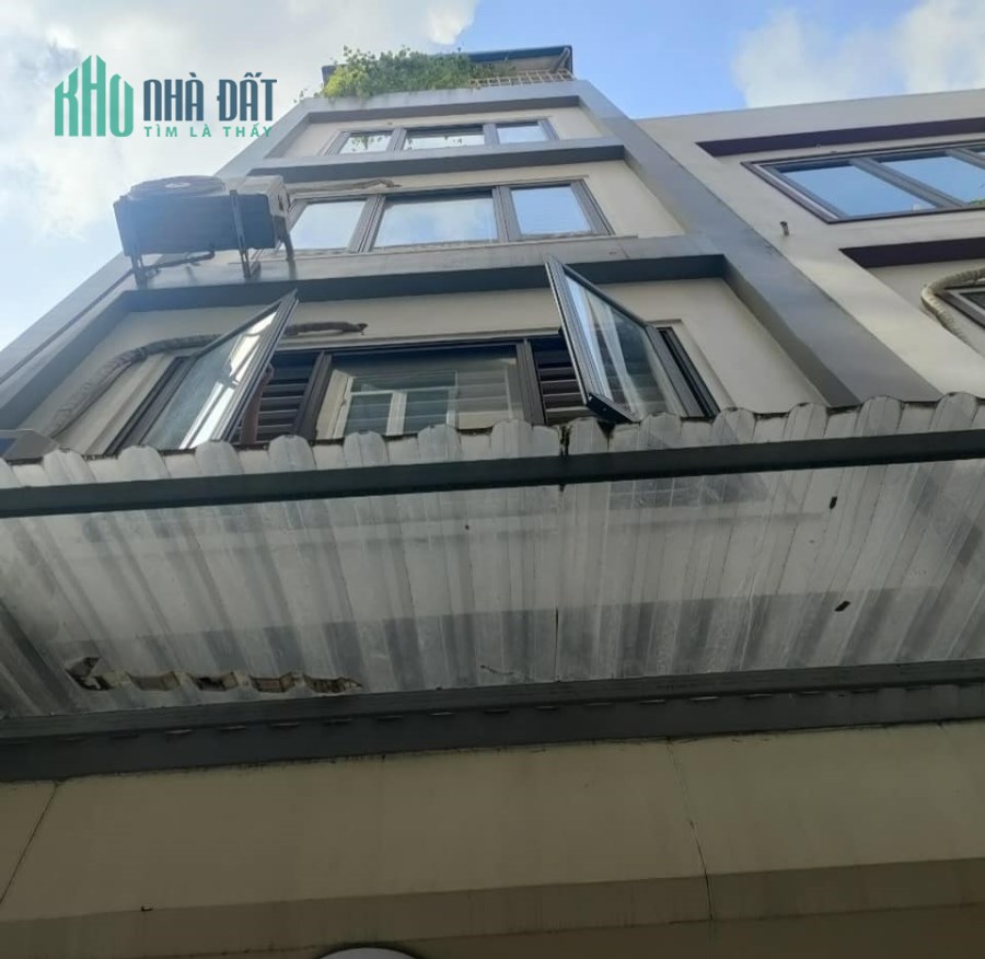 Bán nhà Đông Ngạc, gần oto, nhà đẹp ở luôn,35m2 x 5 tầng, 2.5 tỷ