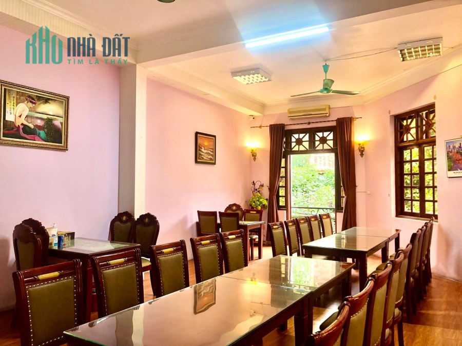 Bán nhà Mặt Phố DOÃN KẾ THIỆN Vỉa hè 4M, KD dữ dội 68 m2 Mt 5M, Giá 17.2 Tỷ.
