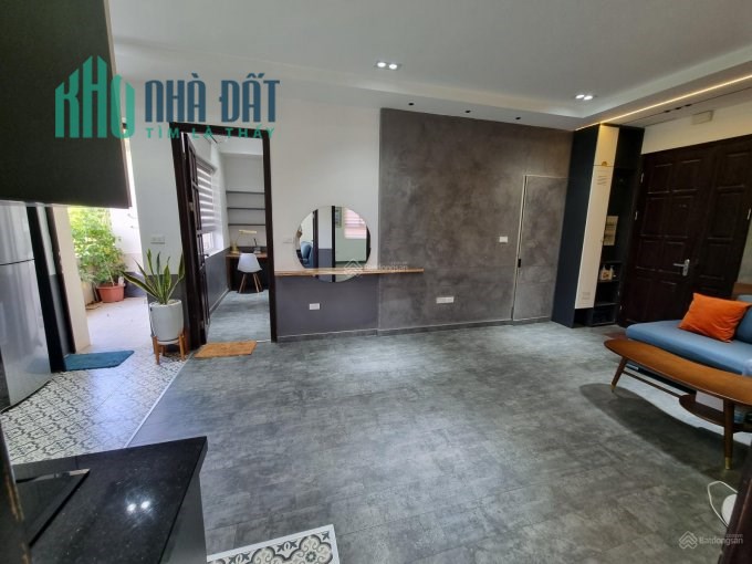 Bán căn hộ chung cư  Mễ Trì Thượng, Nam Từ Liêm, LÔ GÓC, 90m, 3PN, nhỉnh 2 tỷ, 0983 416 997.