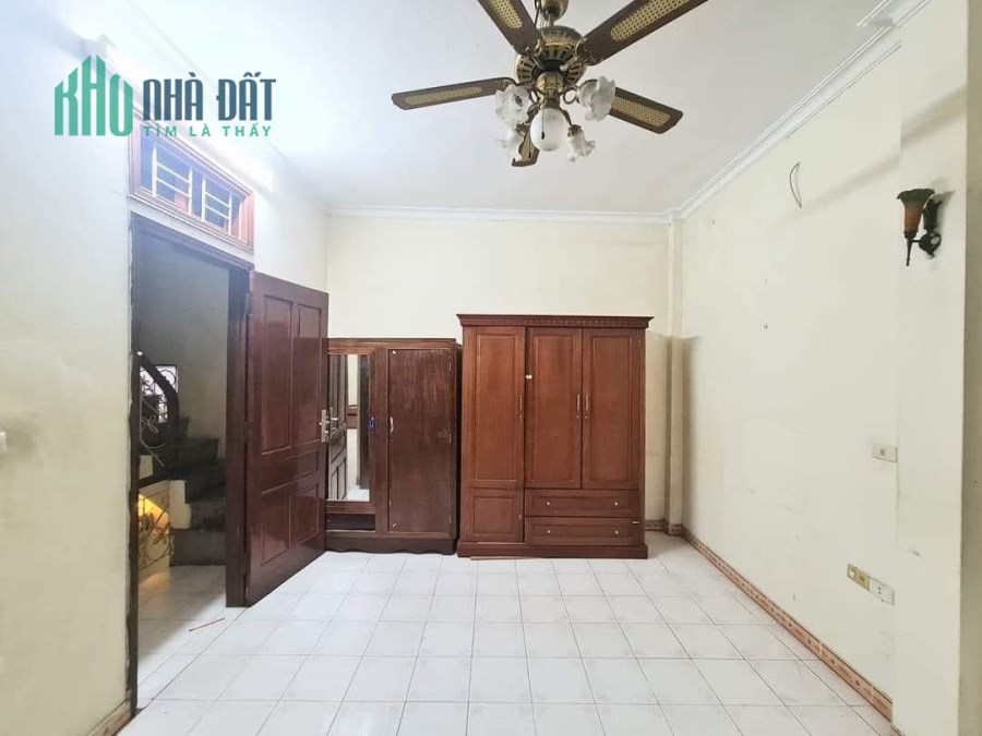 Bán nhà Cổ Nhuế, Bắc Từ Liêm,  ngõ thông, DT 65, MT 4.5m, nhỉnh 3 tỷ.