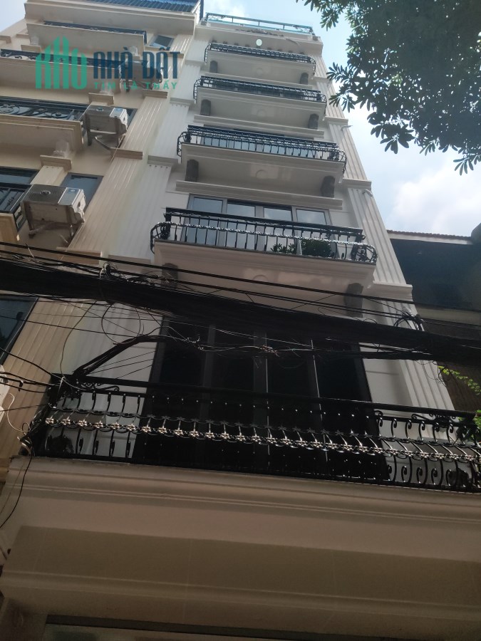 Bán nhà mặt phố Đông Quan dt 45 m2 x 7 t giá 13,8 tỷ