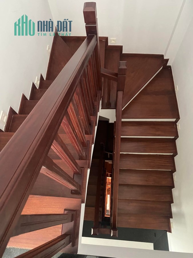 Chính chủ bán Mặt phố Hàng Muối giá 68 tỷ, 90mx6 tầng, thang máy, KD lớn