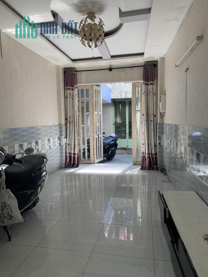 Bán nhà đường Đỗ Đức Thuận, P13, Tân Bình, 45m2, 2 Tầng, chỉ 4,3 tỷ