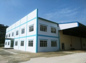 Bán 7.000m2 đất và 4.000m2 nhà xưởng, 2 tầng Cụm CN Từ Liêm, vị trí đẹp, giá tốt.