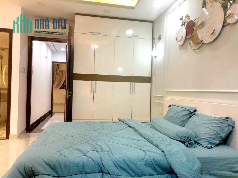 SIÊU PHẨM QUẬN 7 _ khu đồng bộ cao tầng, cạnh PMH  _ XE HƠI VÀO NHÀ