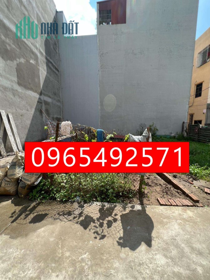 Bán đất Phúc Lợi, tiện ích đủ đầy, 36m, mặt tiền: 3.3m, 2.4 tỷ