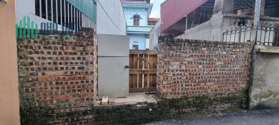 Quá là rẻ 50m2 đất Bát Khối gần ô tô cần bán gấp 2.2 tỷ