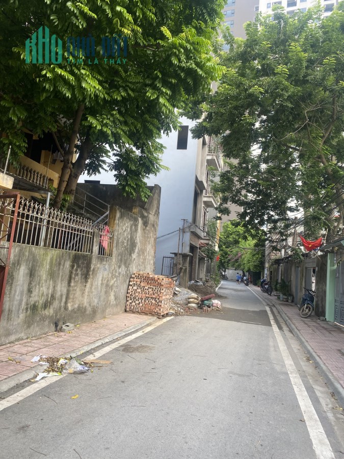 Bán đất Giang Biên ngõ thông ô tô tránh 55m2 chủ thiện trí bán nhỉnh 3 tỷ
