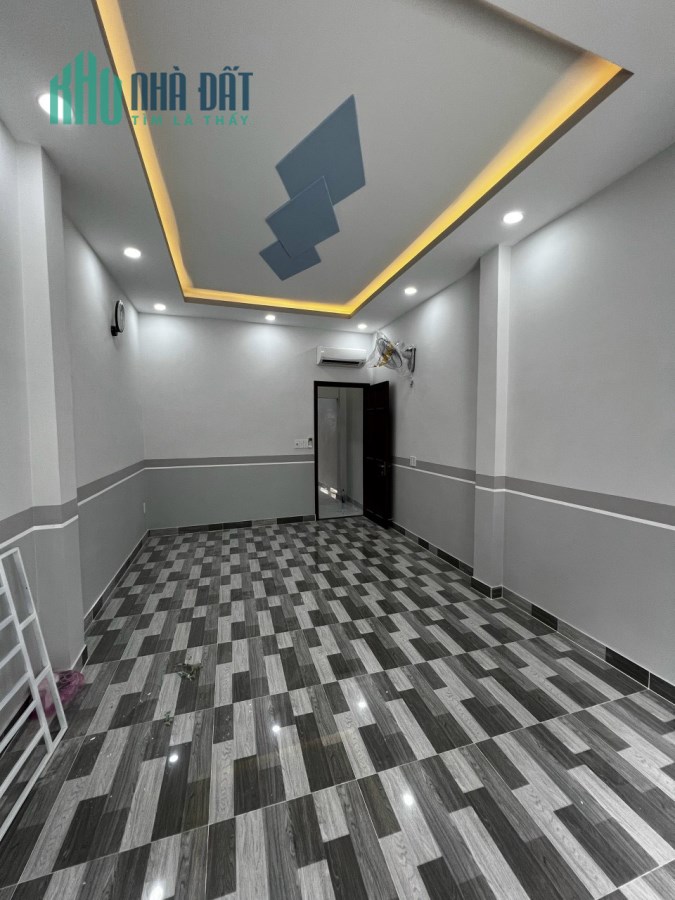 CHO THUÊ NHÀ QUẬN 6, 3 TẦNG HẺM XE HƠI, MỚI 100%..0901683363.