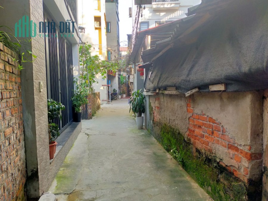 Bán đất phố Ngô Gia Tự, Long Biên, 60m giá 2 tỷ nhỉnh.