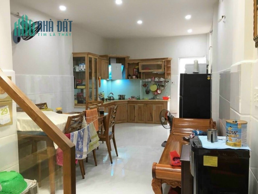 Nhà mặt tiền đường 3 phước bình diện tích 86m ngay đỗ xuân hợp