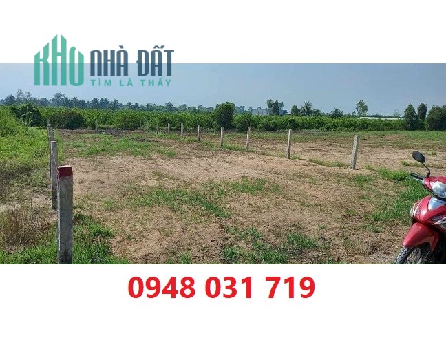 Chính chủ bán nền thổ cư mặt đường 11m tại ấp 3, Tân Thành, Thủ Thừa, Long An 850tr; 0948031719