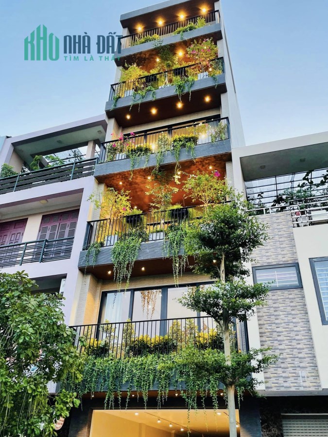 Bán nhà phố Phạm Tuấn Tài, Cầu Giấy, Phân Lô, Ô Tô Tránh, 80m2, MT: 6m. Giá 20 tỷ