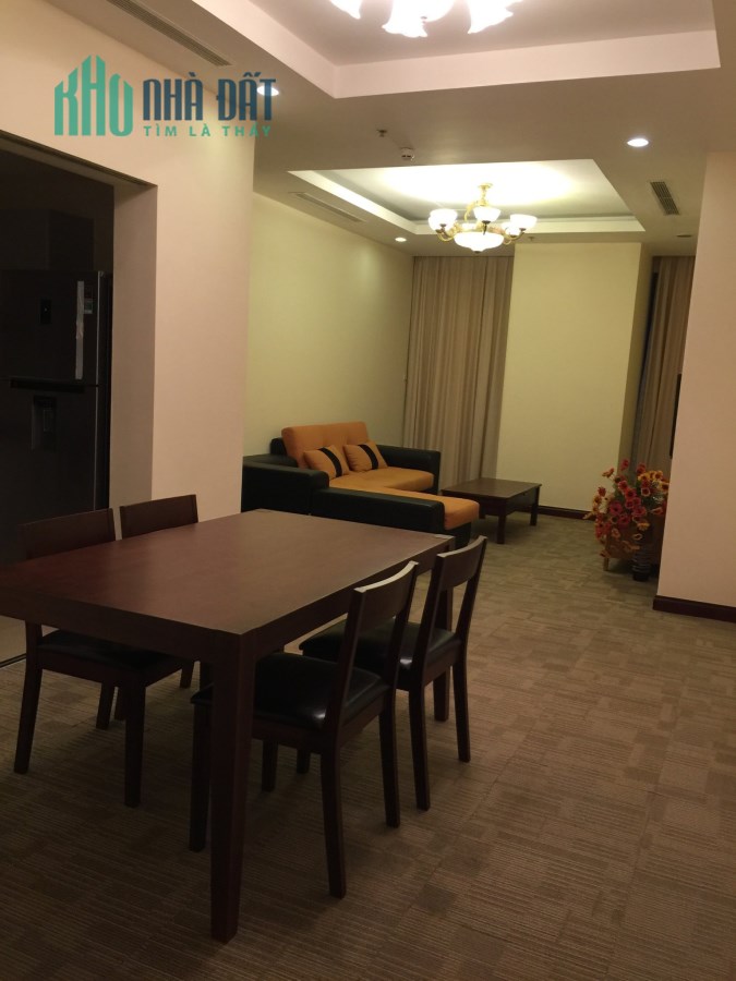 Bán nhanh CH trục 24 R4 Royal City-104m2-2PN-Nhà nguyên bản-Lh: 0903409420