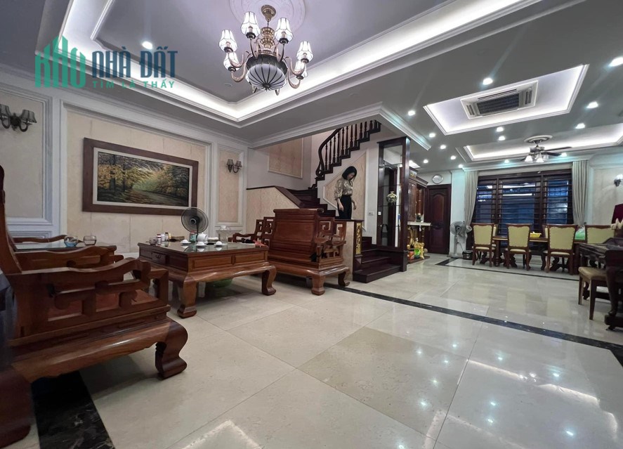 Bán Biệt Thự PHẠM TUẤN TÀI CẦU GIẤY Vỉa hè 3 Ô tô tránh, 80m2 x Mt 6M, Giá 19.8 Tỷ.