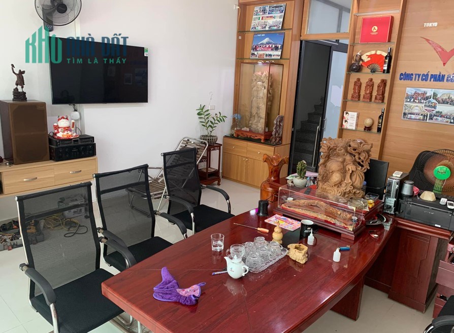 Bán nhà TRUNG HÒA CẦU GIẤY Vỉa hè Kinh Doanh Khốc liệt 55m2, Giá 11.8 Tỷ.