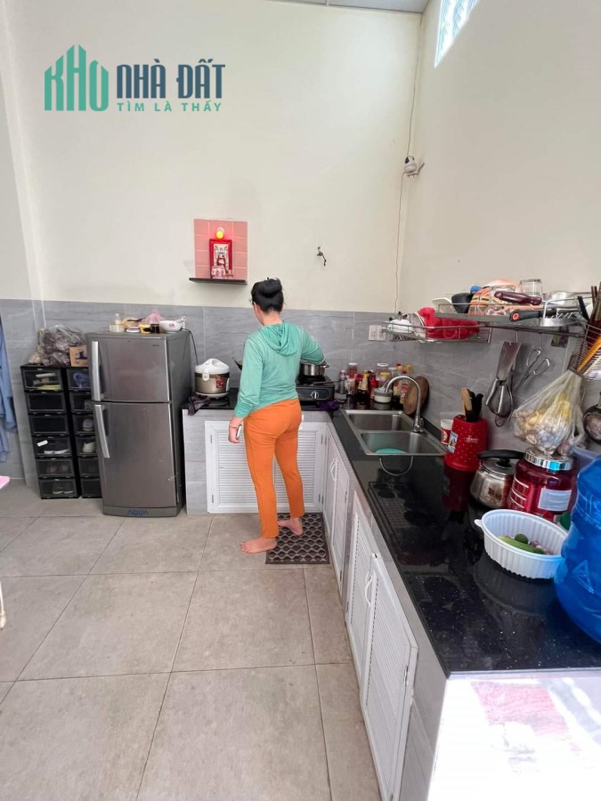 Bán Nhà Mặt Tiền Kinh Doanh Lý Thánh Tông, Tân Phú, Kế Bên Đầm Sen, 74m2, Nhỉnh 9 Tỷ TL.
