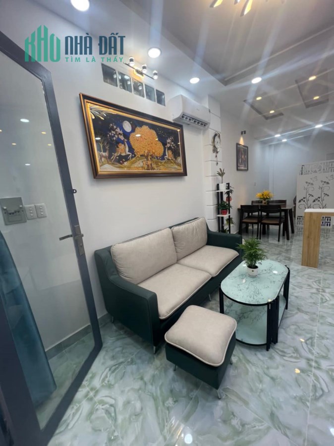 Bán nhà Mai Văn Ngọc, P10, Phú Nhuận, 36m2, 4 tầng, chỉ 5,8 tỷ