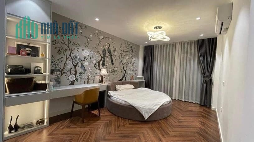 Bán nhà Cầu Giấy ,nhà phố Nguyễn Thị Định,ô tô  , kinh doanh , 40mX 6 tầng ,16.5tỷ
