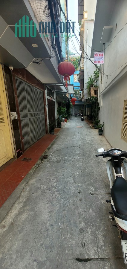 Bán nhà phố Khương Đình, 30m Ô TÔ TRÁNH, sát Hồ Hạ Đình, 56m2 x4T, MT 5,5m, hơn 5 tỷ