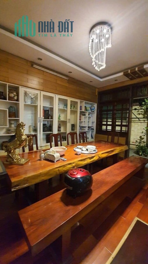Bán nhà phú nhuận, mặt tiền Cầm Bá Thước, P7, Phú Nhuận, 140m2, 5 tầng, 35,5 tỷ