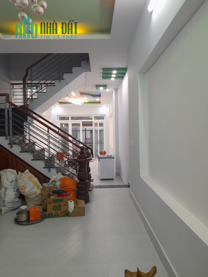 Nhà hxh đường 79 phước long B, diện tích 80m khu trung tâm đúc 3 lầu
