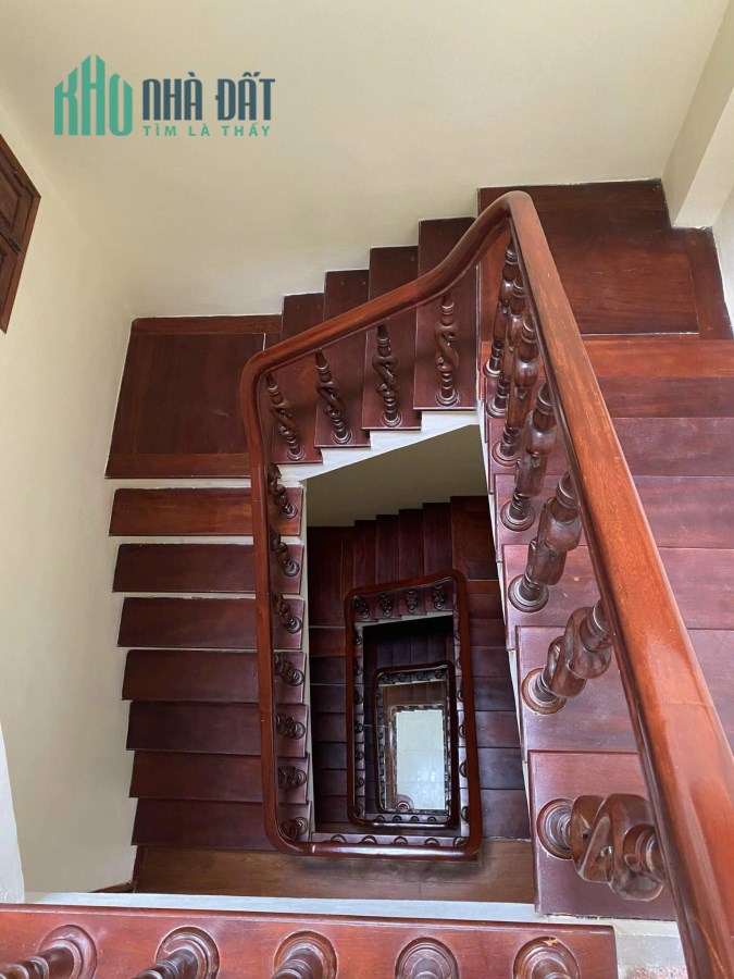 50m Mặt phố Trần Quốc Vượng vỉa hè rộng kinh doanh đỉnh