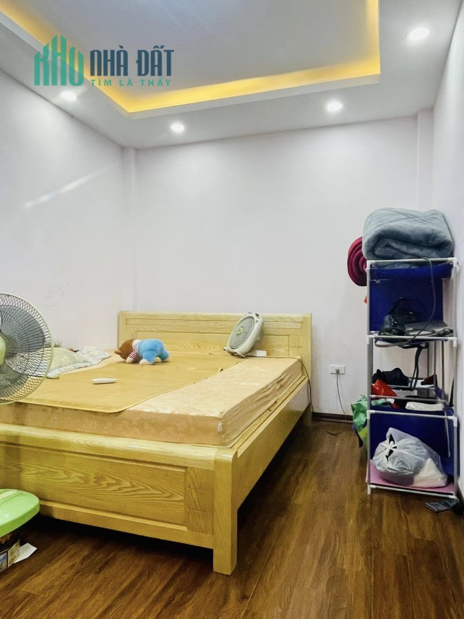 BÁN SIÊU PHẨM THANH XUÂN - Ô TÔ CÁCH 50m - GIÁ RẺ NHẤT THỊ TRƯỜNG HƠN 100TR CÓ NHÀ ĐẸP Ở LUÔN.