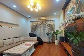 Cần  bán nhà Mặt phố Tô Hiệu giá 5.8 tỷ, 65m2, MT 5m, KD tốt