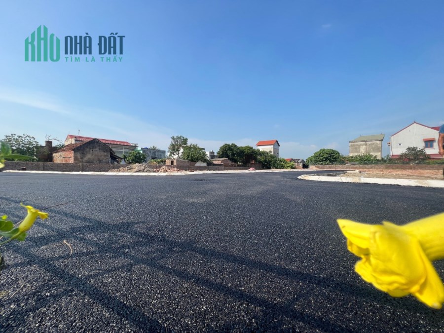 Mở bán vài lô đất nền  giá rẻ lọt khe giữa 3 KCN lớn nhất nhì Hưng Yên