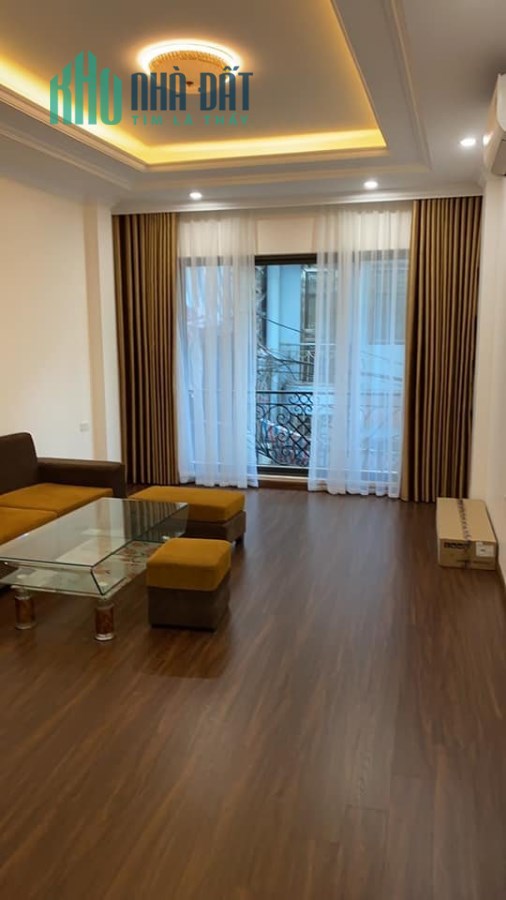 Tôi cần bán Mặt phố Nguyễn Trường Tộ giá 13 tỷ, 35mx5 tầng, KD cực tốt